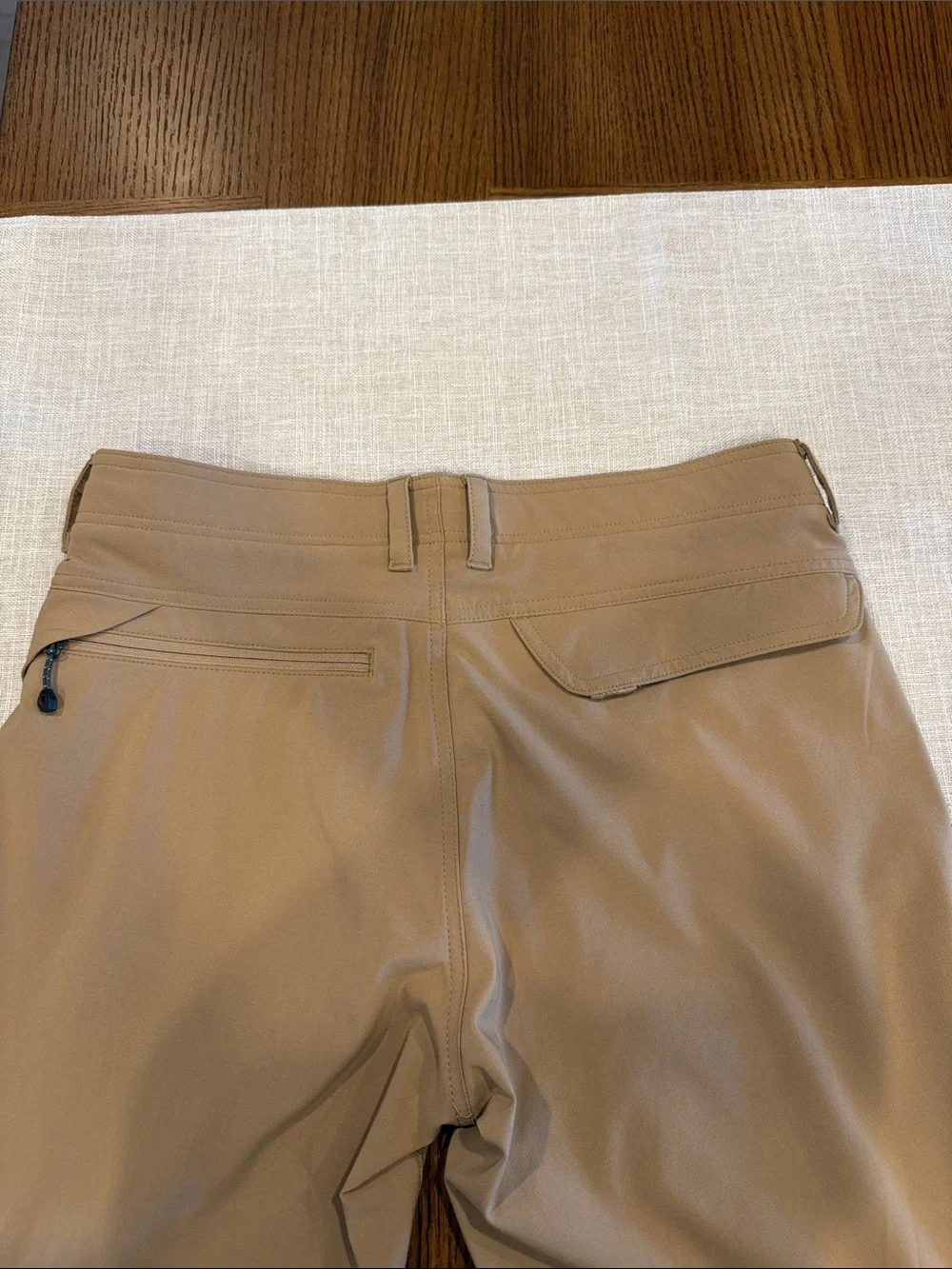 Eddie Bauer lightweight tan